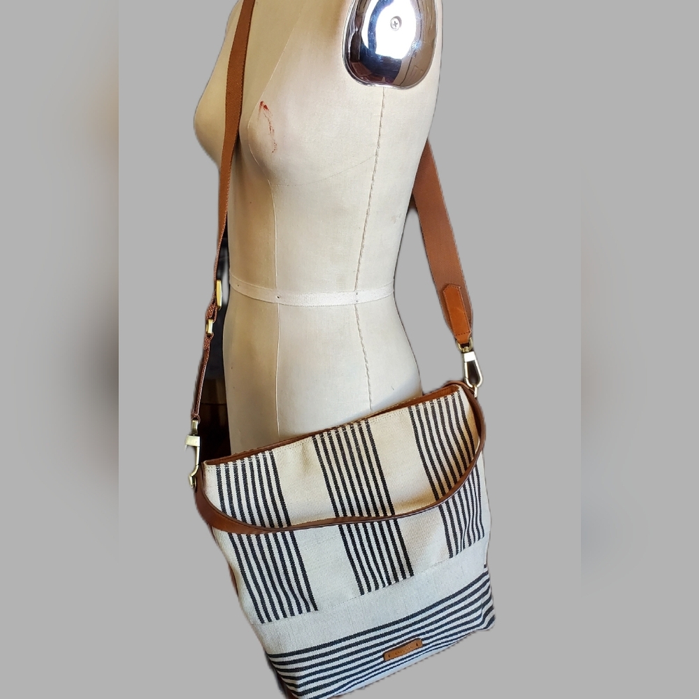 Fossil Brown and Cream Striped Shoulder Bag - Picture 2 of 10